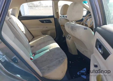 2015 Nissan Altima 2.5 Sv из США, поврежденный, VIN 1N4AL3AP9FC251914